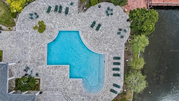 a picture of a outdoor space