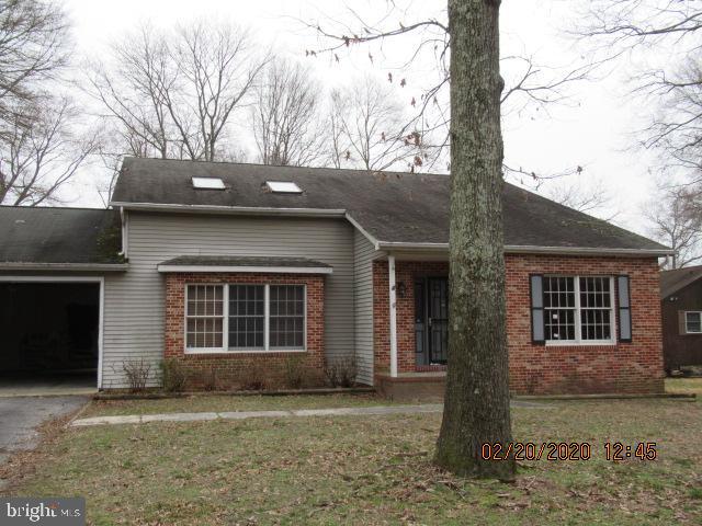 243 Magothy Beach Road Pasadena, MD 21122 - Photo 1 of 22 FRONT
