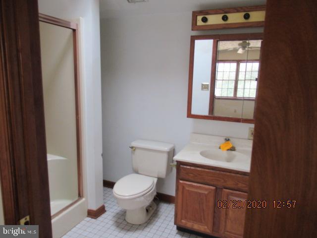 243 Magothy Beach Road Pasadena, MD 21122 - Photo 13 of 22 MASTER BATHROOM