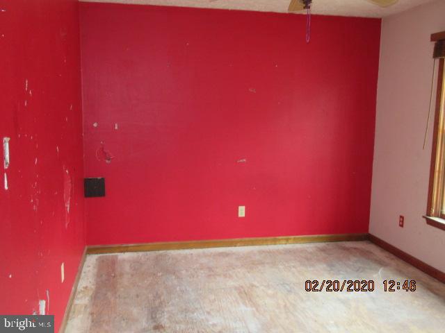 243 Magothy Beach Road Pasadena, MD 21122 - Photo 3 of 22 DINING ROOM
