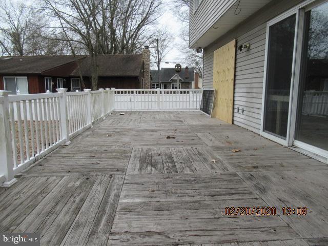 243 Magothy Beach Road Pasadena, MD 21122 - Photo 22 of 22 DECK