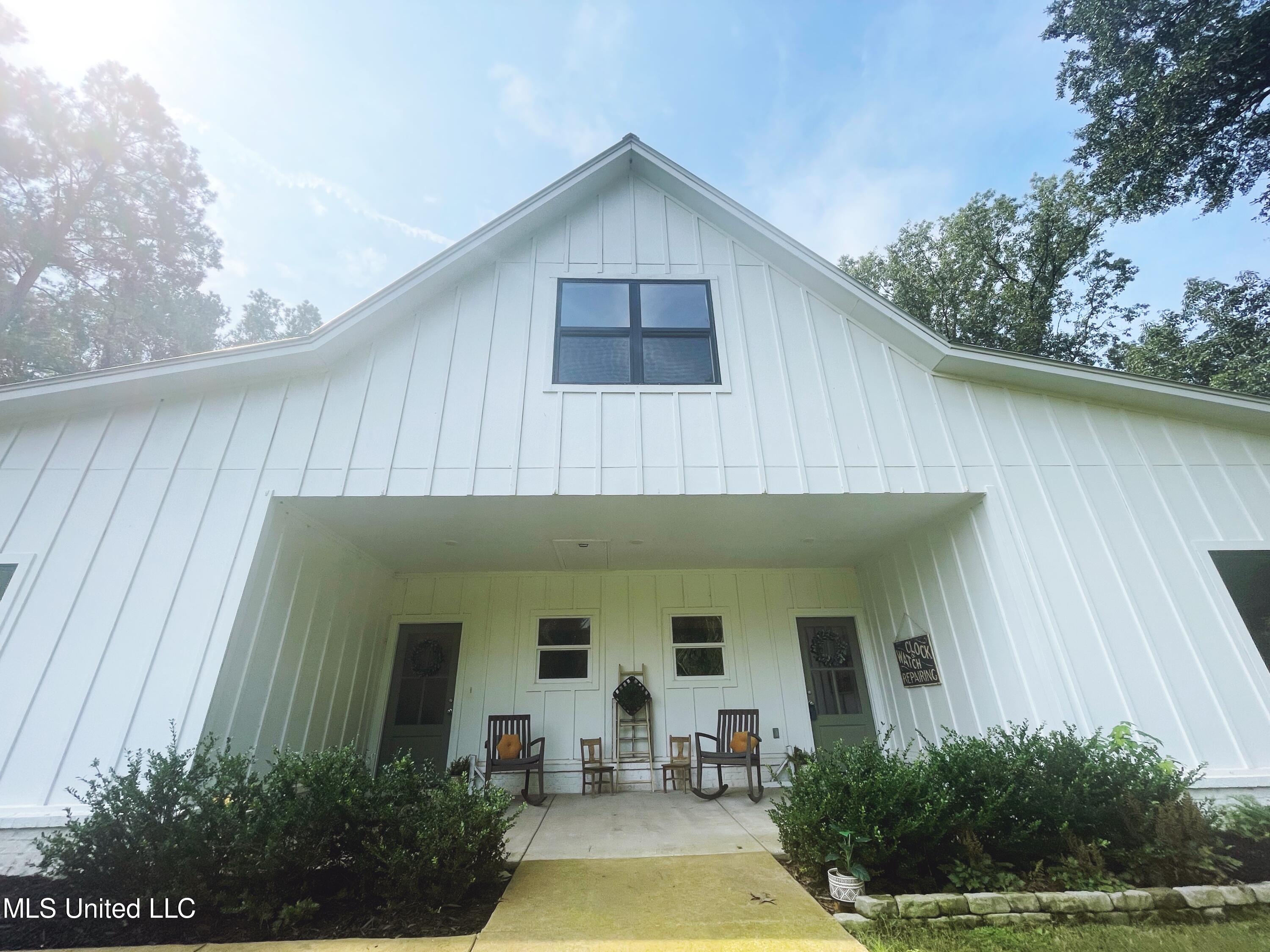 13371 Strickland Road Byhalia, MS 38611 - Photo 1 of 55 B4EE932A-C1BB-43F4-9C64-863020A2EBD1