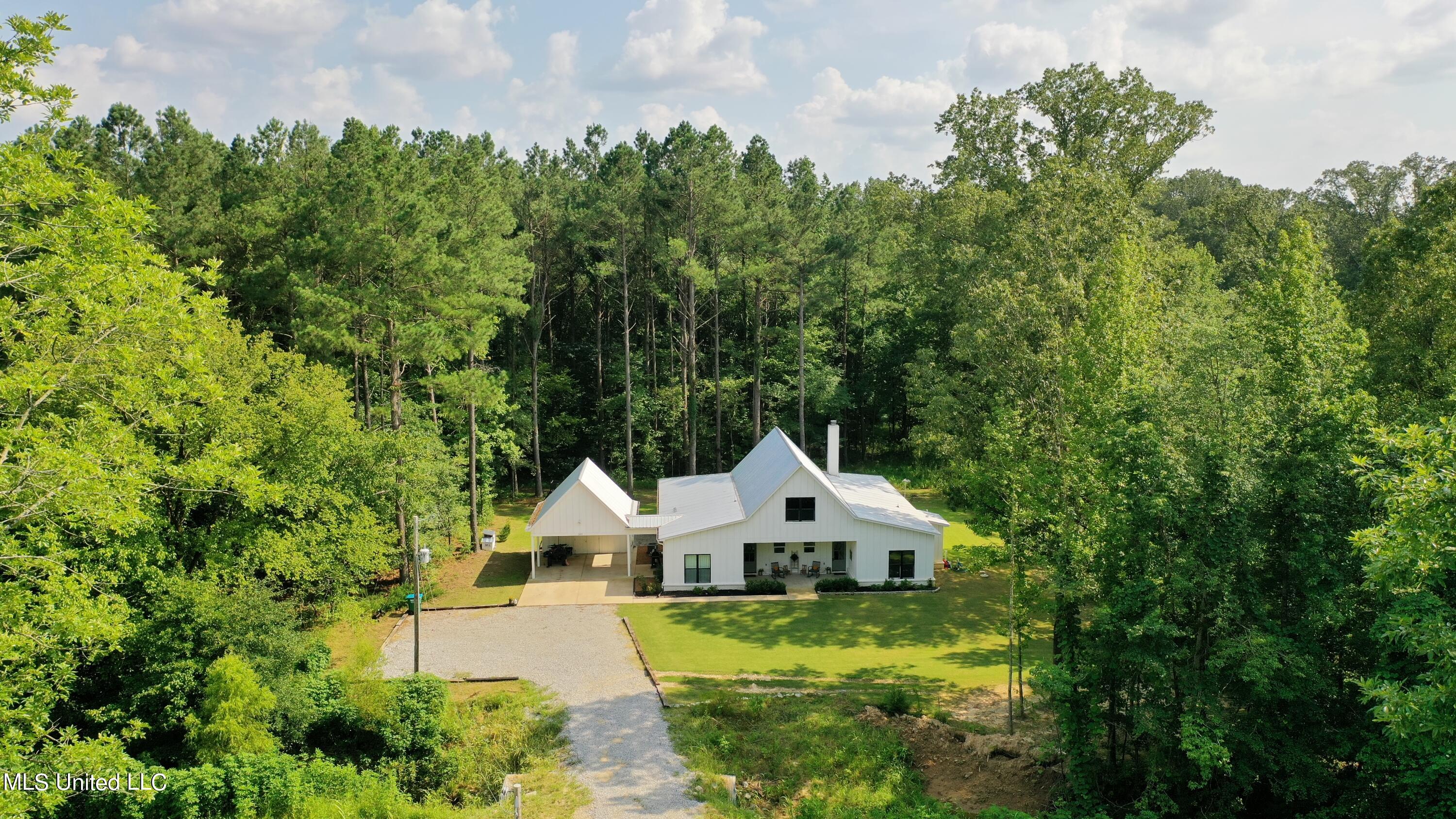 13371 Strickland Road Byhalia, MS 38611 - Photo 53 of 55 DJI_0445
