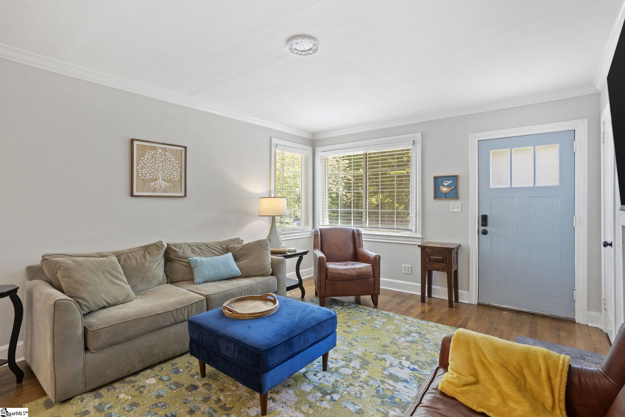 210 Keith Drive Greenville, SC 29607 - Photo 3 of 25