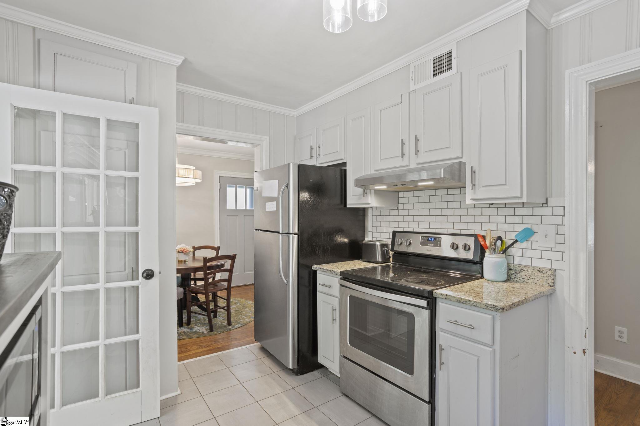 210 Keith Drive Greenville, SC 29607 - Photo 10 of 25