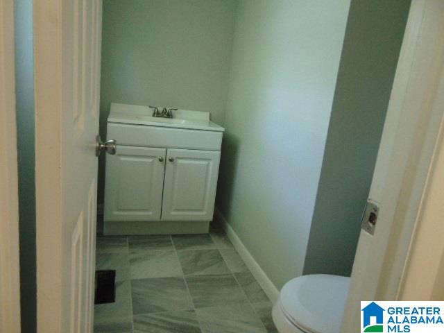 150 Debra Street Jemison, AL 35085 - Photo 2 of 11