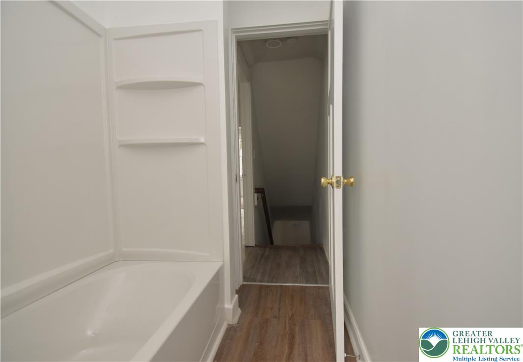 53 East Goepp Street Bethlehem, PA 18018 - Photo 23 of 54