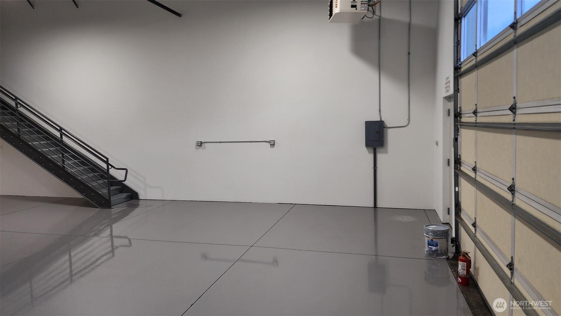 1975 Alpine Way Bellingham, WA 98226 - Photo 20 of 22 a view of an empty room