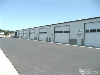 1975 Alpine Way Bellingham, WA 98226 - Photo 2 of 22 a view of balcony