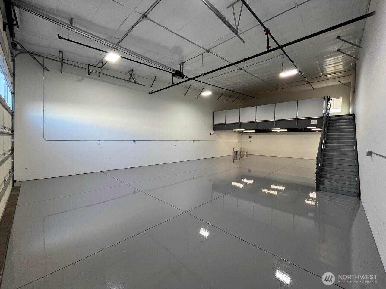 1975 Alpine Way Bellingham, WA 98226 - Photo 6 of 22 a bathroom with a shower and a toilet