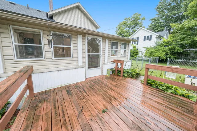 $179,900 | 128 1st Street, Milan, MI 48160