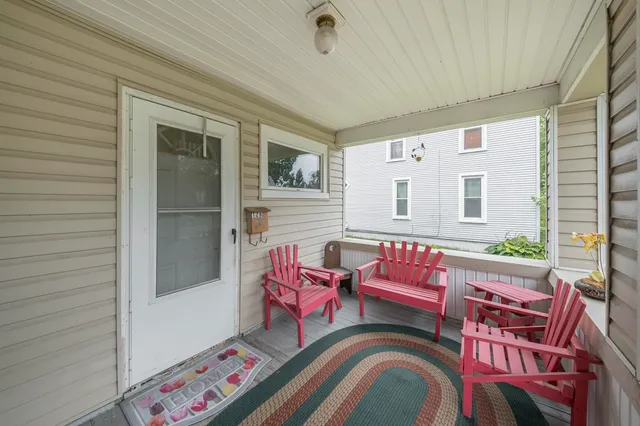 $179,900 | 128 1st Street, Milan, MI 48160