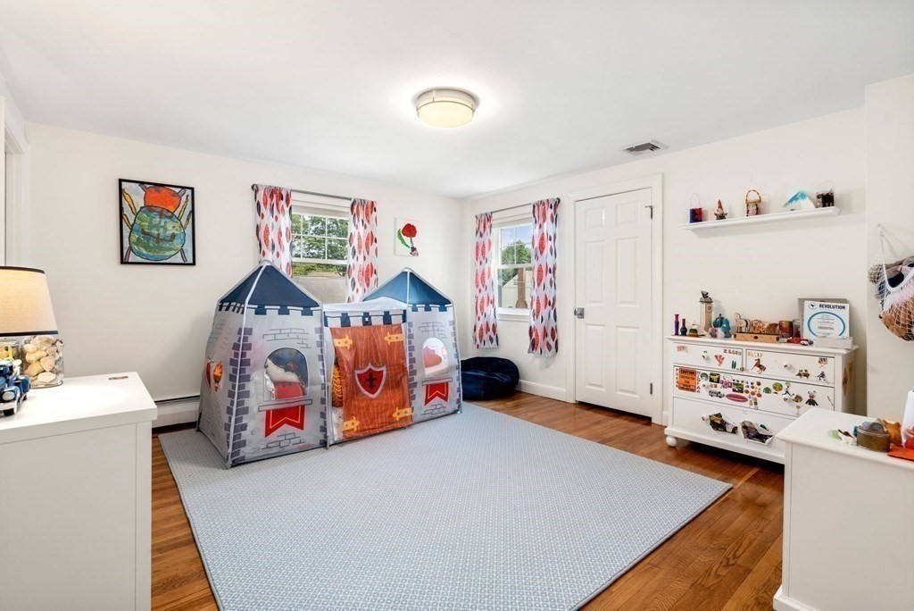 18 Pine Needle Road Wayland, MA 01778 - Photo 13 of 24 Gallery Image 13