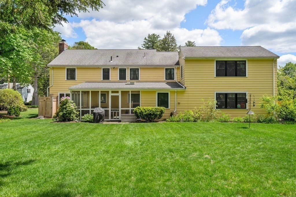 18 Pine Needle Road Wayland, MA 01778 - Photo 2 of 24 Gallery Image 2