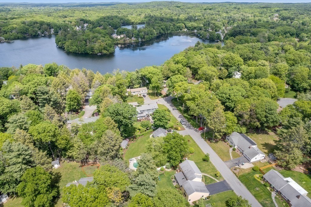 18 Pine Needle Road Wayland, MA 01778 - Photo 3 of 24 Gallery Image 3
