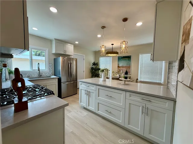 $890,000 | 6161 Orange Avenue, Long Beach, CA 90805