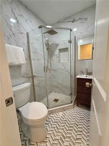 $890,000 | 6161 Orange Avenue, Long Beach, CA 90805