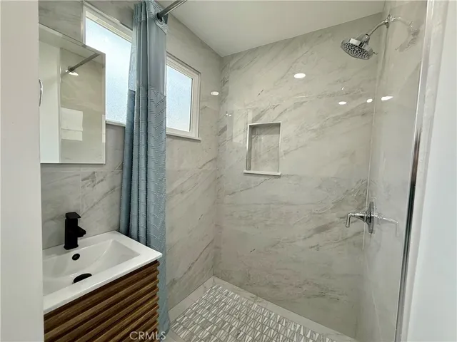 $890,000 | 6161 Orange Avenue, Long Beach, CA 90805