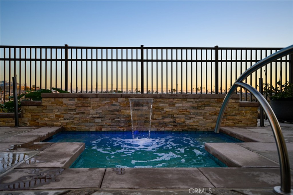 8438 Hibiscus Circle Huntington Beach, CA 92646 - Photo 21 of 24