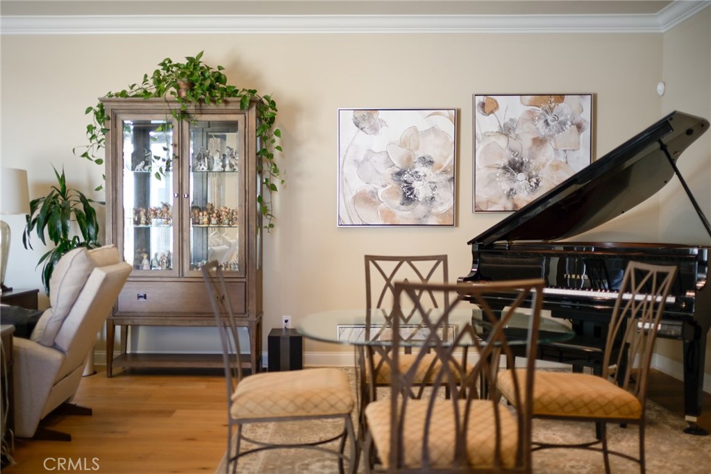 8438 Hibiscus Circle Huntington Beach, CA 92646 - Photo 4 of 24