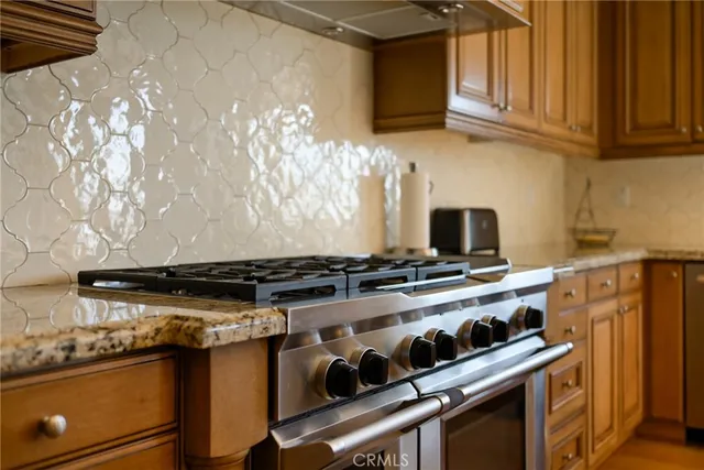 $2,348,000 | 8438 Hibiscus Circle, Huntington Beach, CA 92646