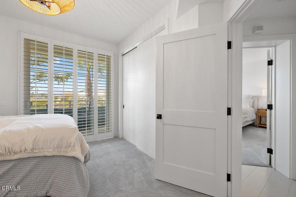 1437 Windshore Way Oxnard, CA 93035 - Photo 25 of 33