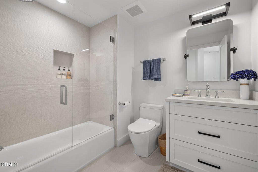 1437 Windshore Way Oxnard, CA 93035 - Photo 26 of 33