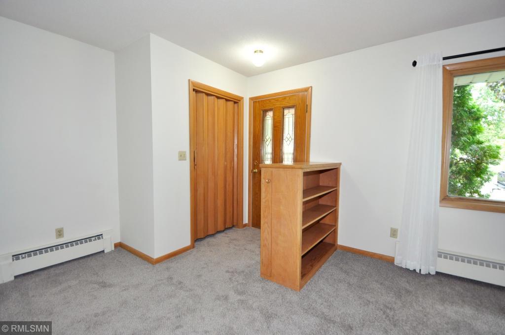 1345 7th Avenue Southeast Rochester, MN 55904 - Photo 2 of 18 Gallery Image 2