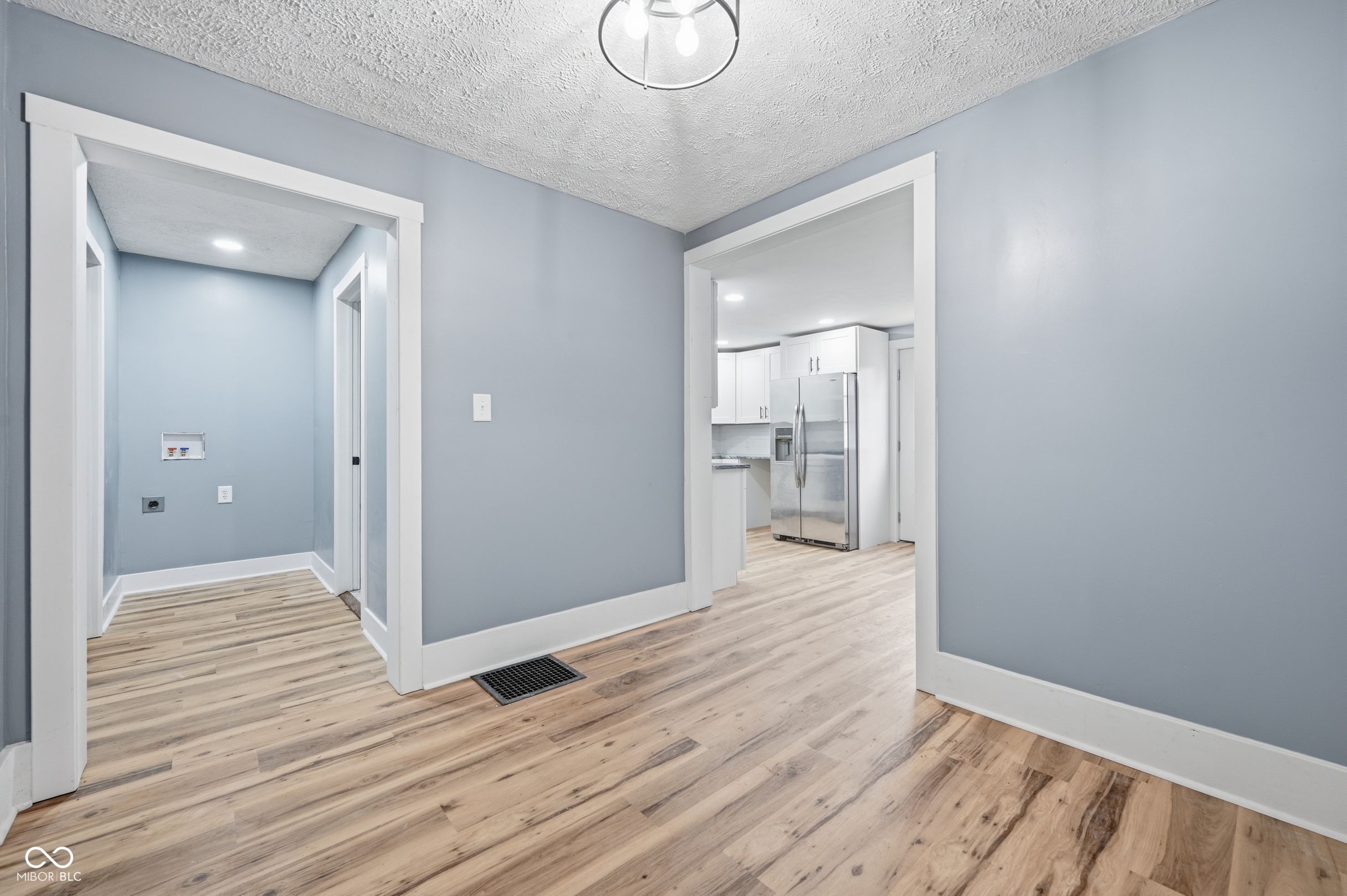404 Thompson Street Winchester, IN 47394 - Photo 8 of 24