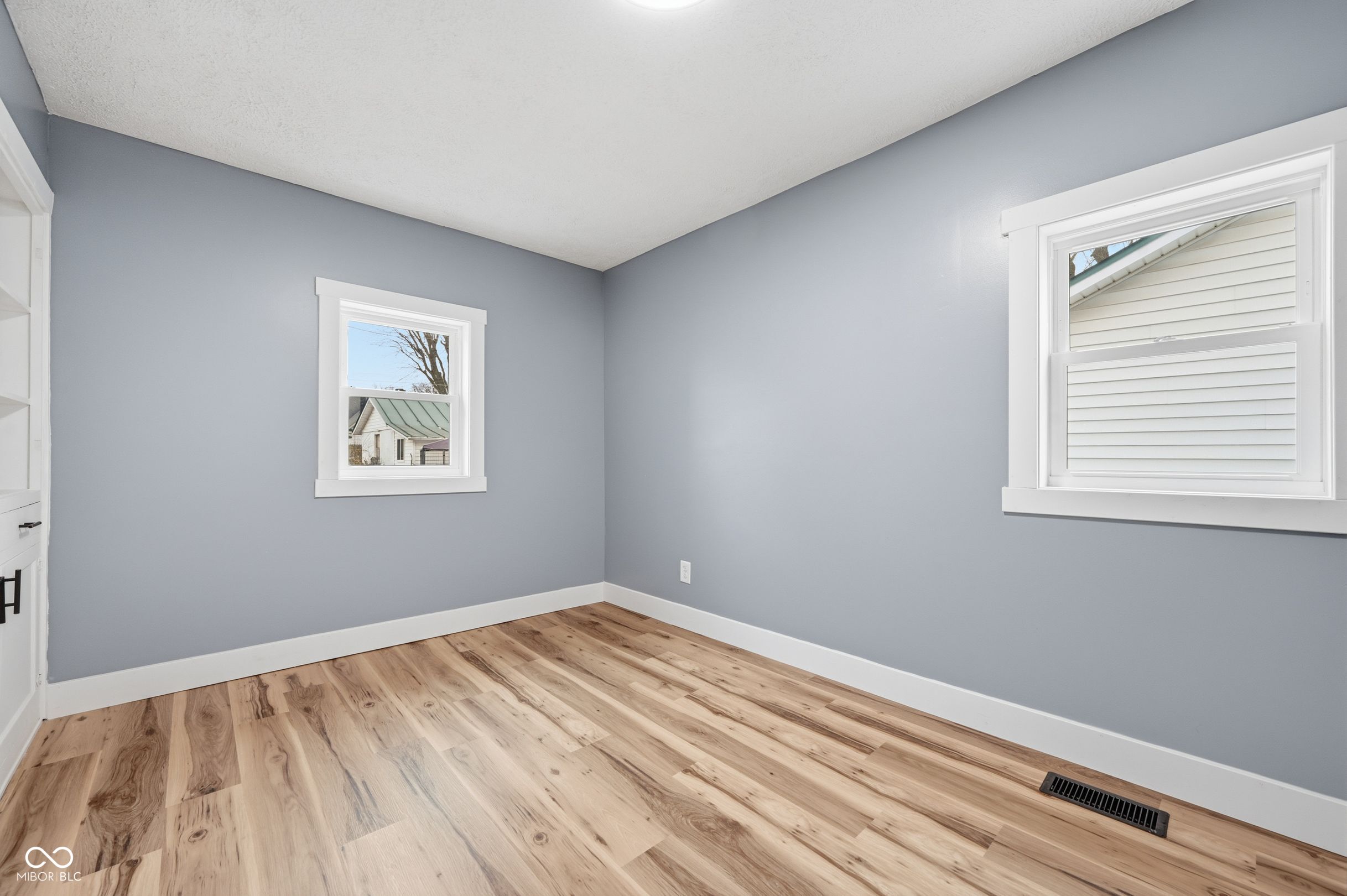 404 Thompson Street Winchester, IN 47394 - Photo 10 of 24