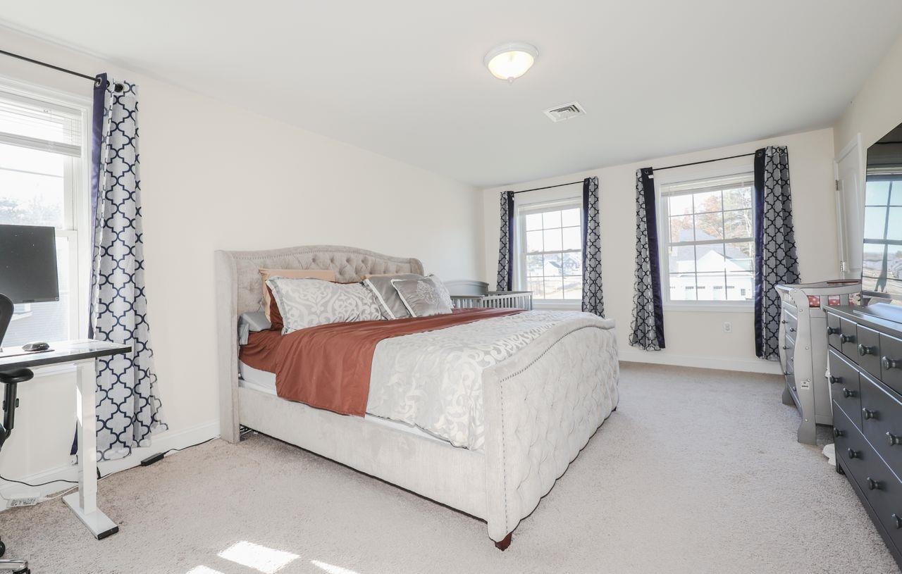 24 Flat Rock Road Windham, NH 03087 - Photo 4 of 28