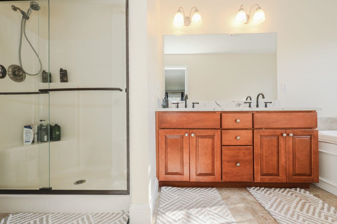 24 Flat Rock Road Windham, NH 03087 - Photo 6 of 28