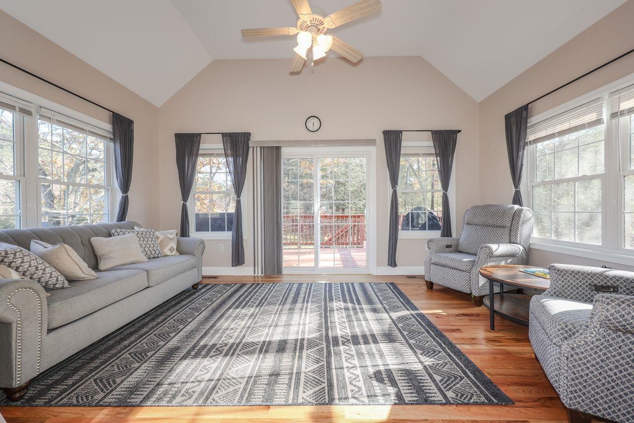 24 Flat Rock Road Windham, NH 03087 - Photo 8 of 28