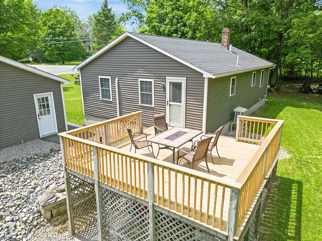 365 Hinckley Road Clinton, ME 04927 - Photo 3 of 31 3 Side view