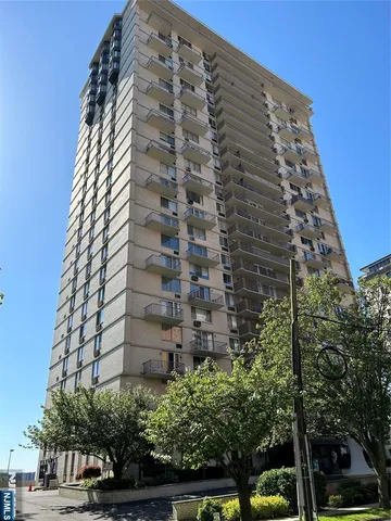 a view of a tall building