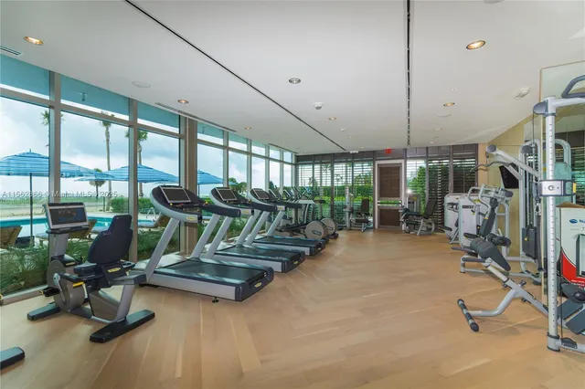 $20,000 | 360 Ocean Drive, Unit 905S, Key Biscayne, FL 33149