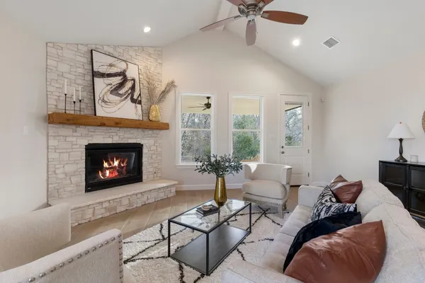 $589,000 | 3223 Tamy Lane, Brenham, TX 77833