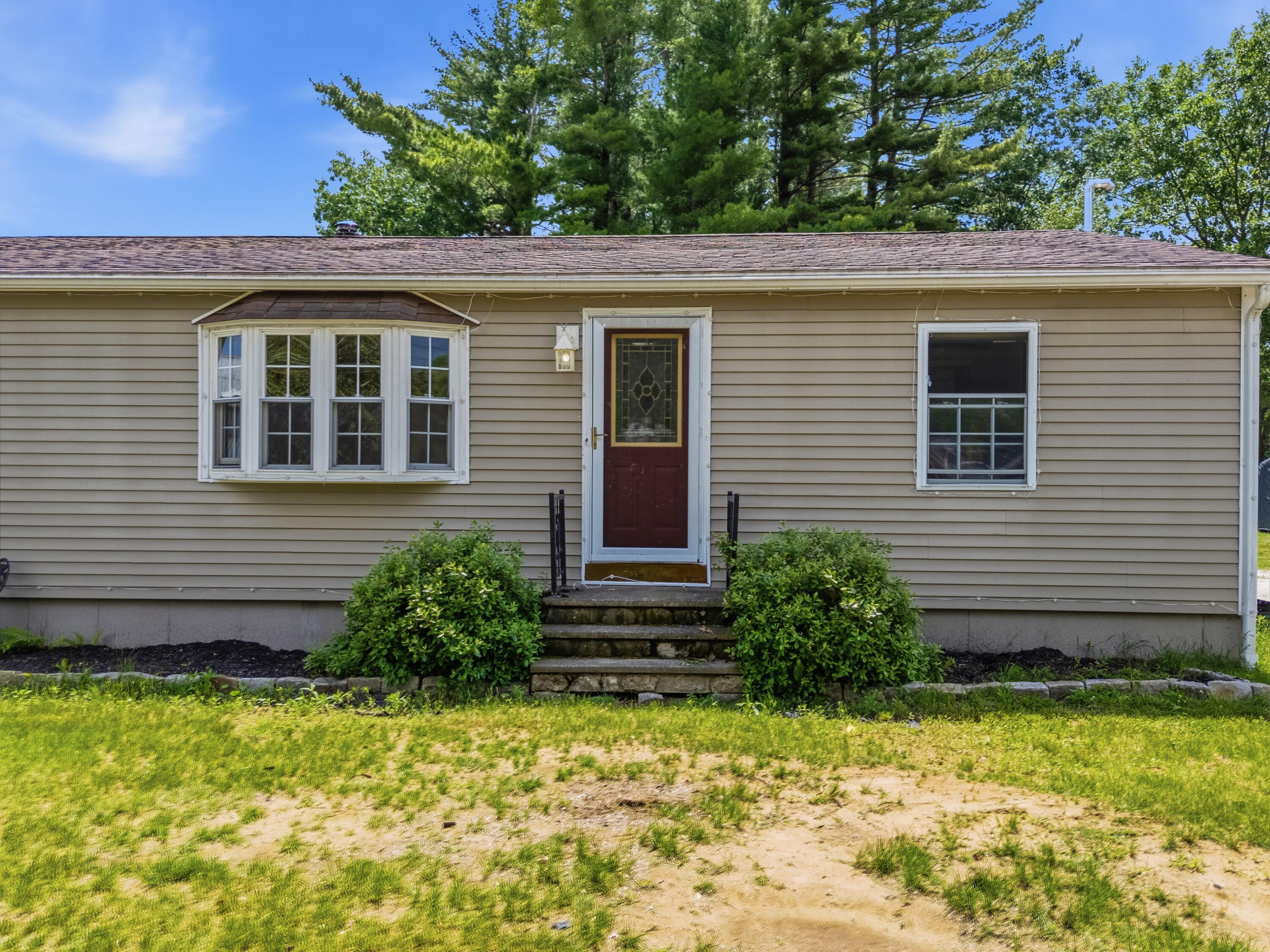59 Edgecomb Road Lisbon, ME 04252 - Photo 4 of 43 59 Edgecomb Rd_0104