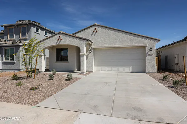 $2,400 | 5019 North 87th Drive, Glendale, AZ 85305