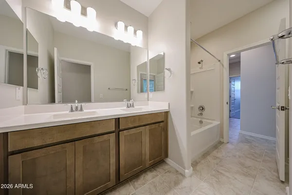 $2,400 | 5019 North 87th Drive, Glendale, AZ 85305