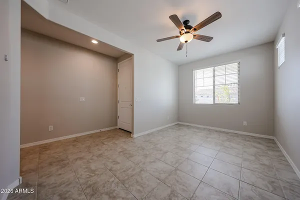 $2,400 | 5019 North 87th Drive, Glendale, AZ 85305