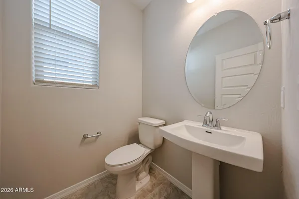 $2,400 | 5019 North 87th Drive, Glendale, AZ 85305