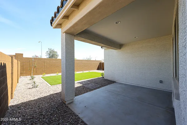 $2,400 | 5019 North 87th Drive, Glendale, AZ 85305