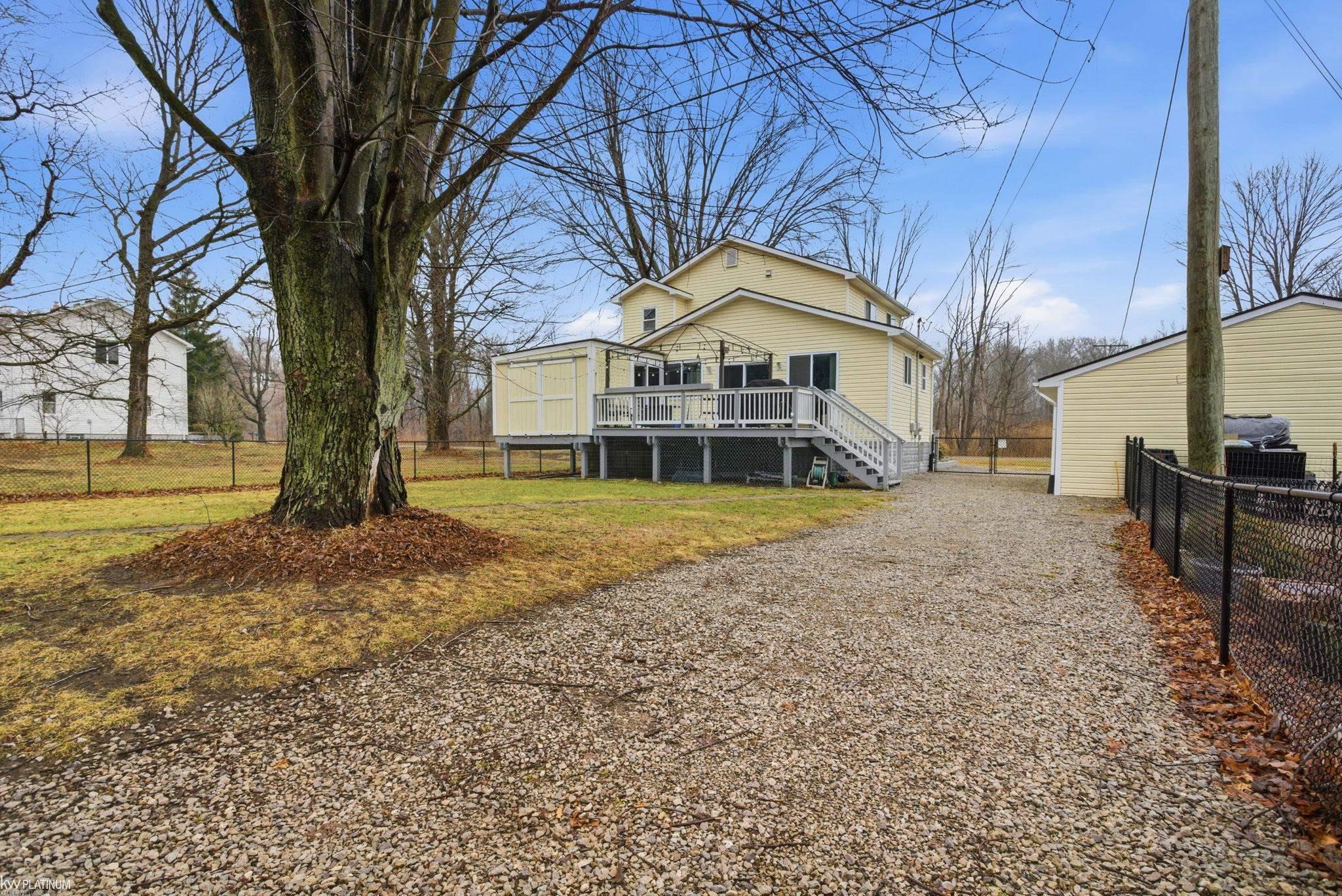 8866 Marsh Road Algonac, MI 48001 - Photo 2 of 29