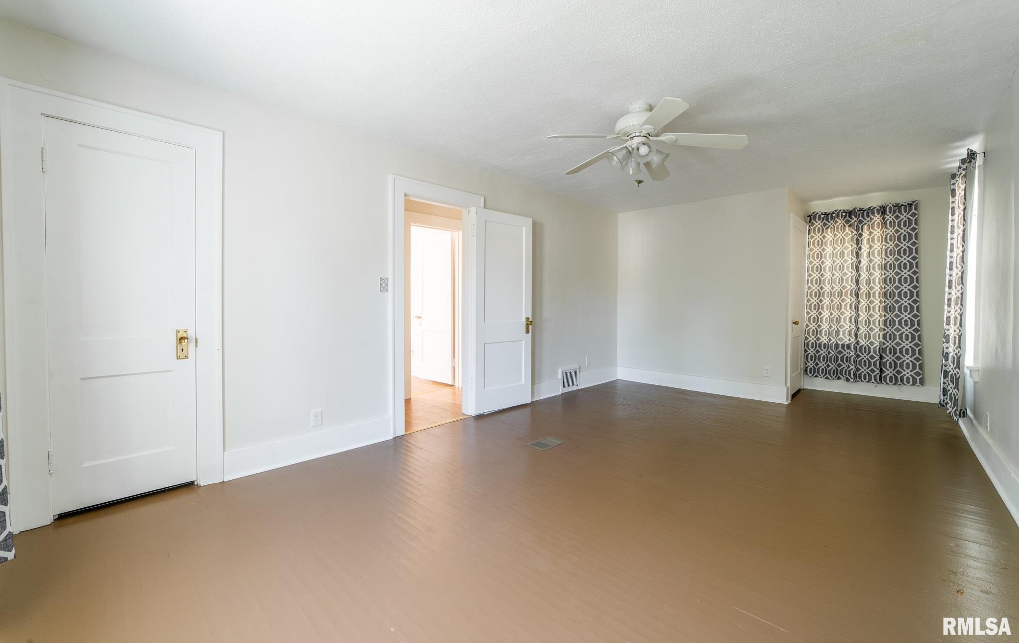 1041 West Edwards Street Springfield, IL 62704 - Photo 10 of 22
