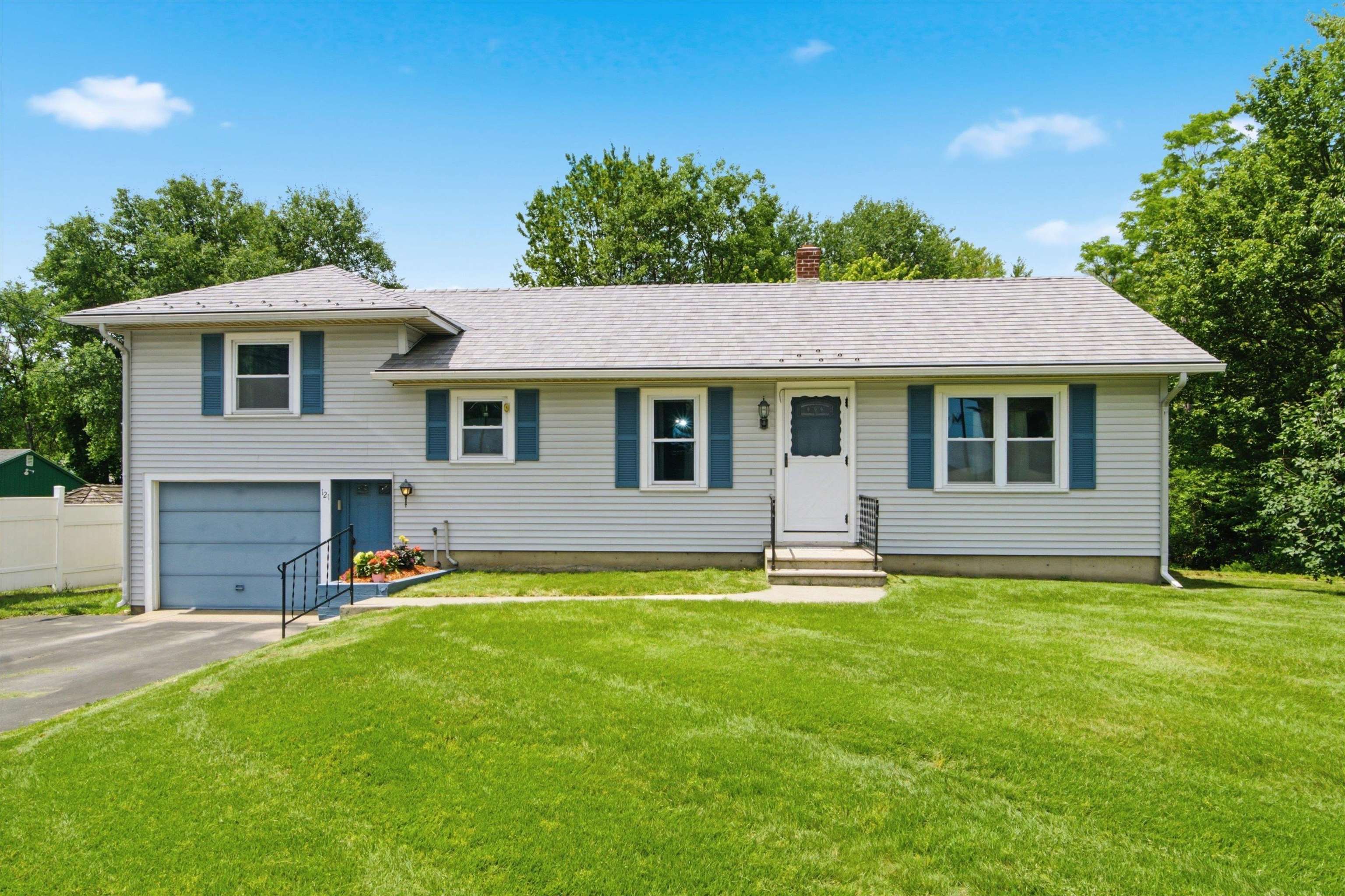 121 Charlestown Road Claremont, NH 03743 - Photo 47 of 54