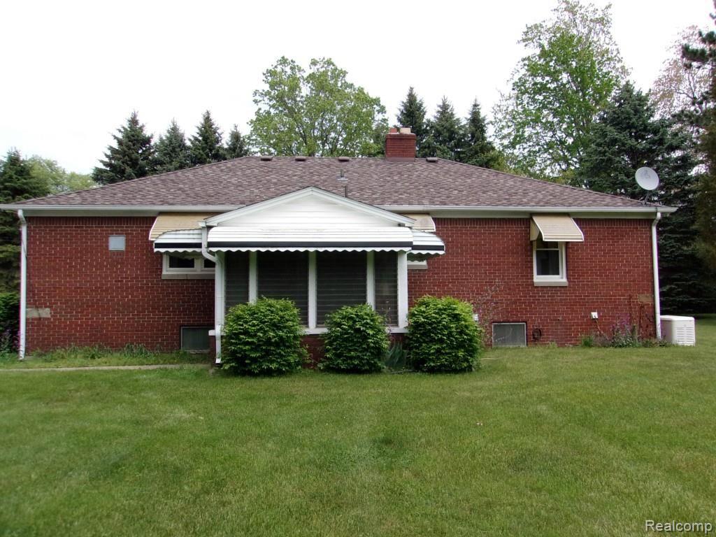 6531 Swartout Road Algonac, MI 48001 - Photo 27 of 31 100_0757.jpg