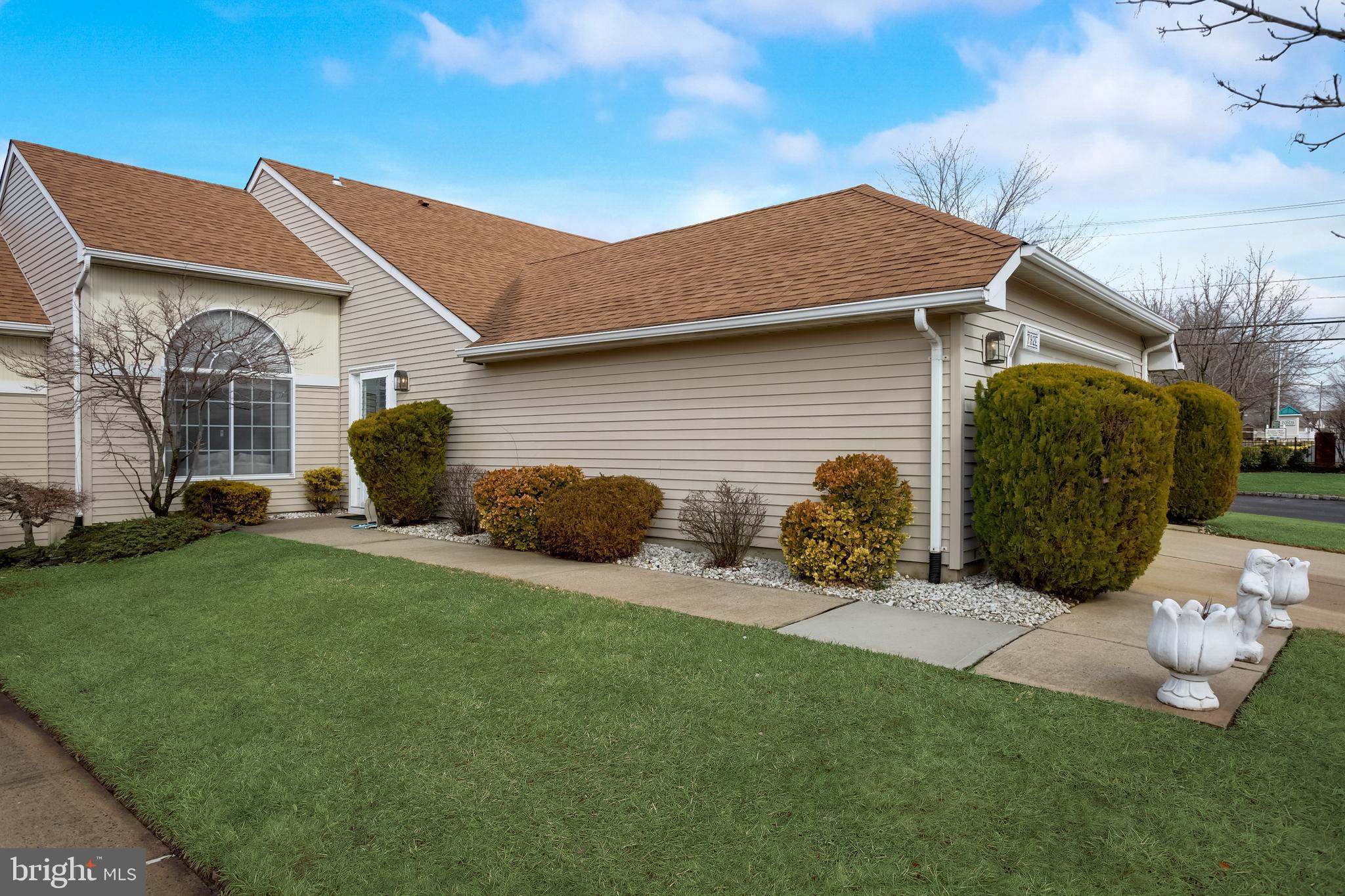 792 Pompton Road Monroe Township, NJ 08831 - Photo 2 of 29 Gallery Image 2