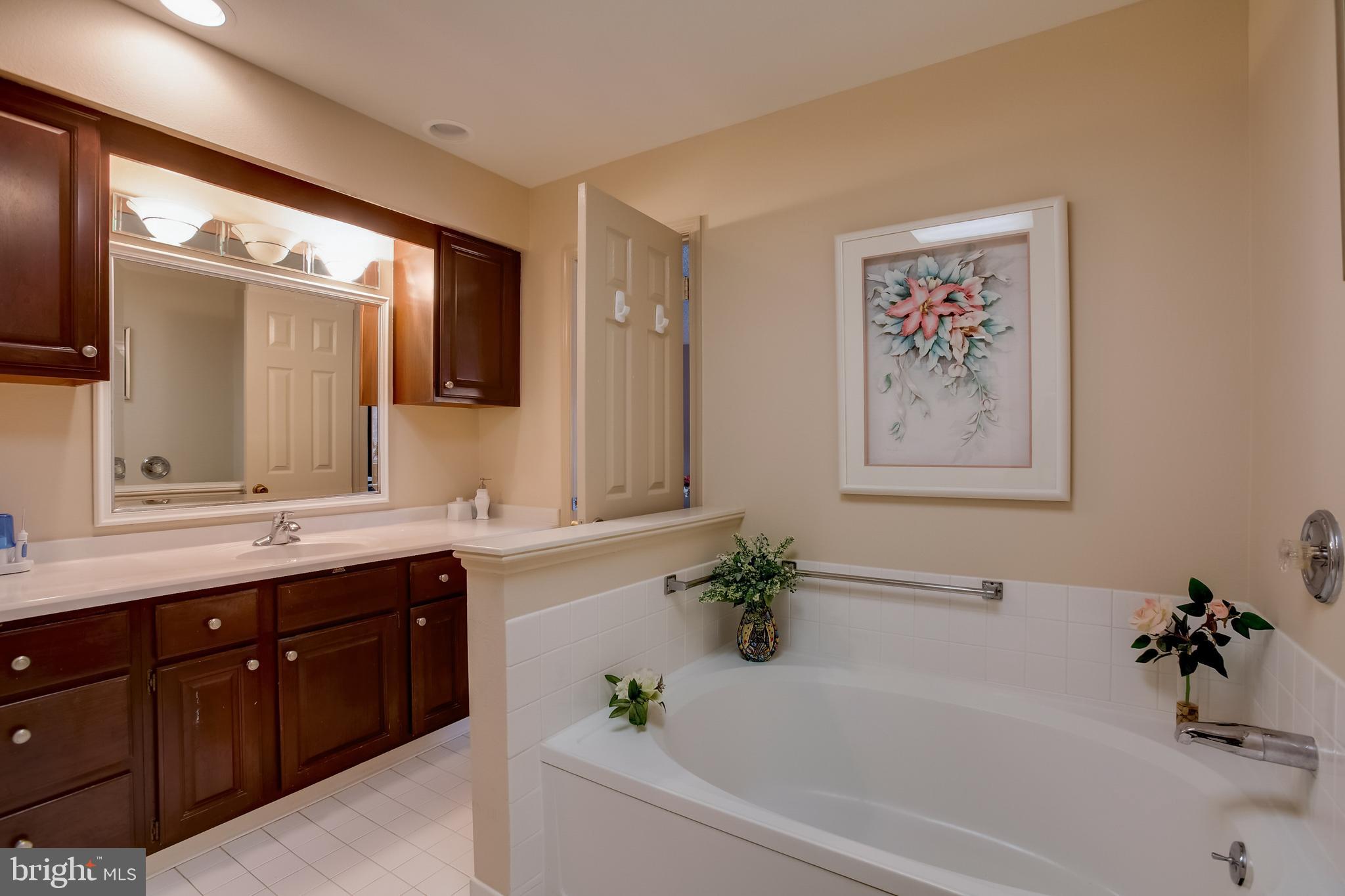 792 Pompton Road Monroe Township, NJ 08831 - Photo 23 of 29 Gallery Image 23