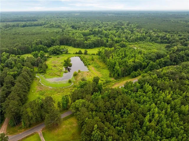 $265,000 | 138 Gilcrease Road, Montgomery, LA 71454